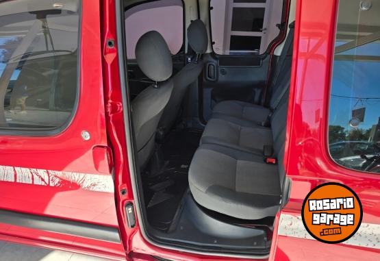 Utilitarios - Peugeot Partner patagonia 2012 Diesel 147000Km - En Venta