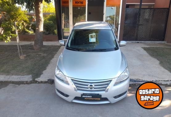 Autos - Nissan Sentra 2015 Nafta 200000Km - En Venta