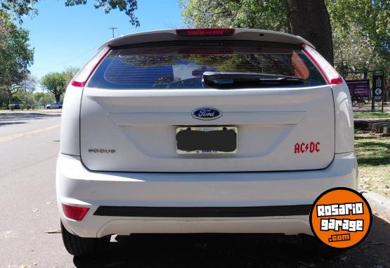 Autos - Ford FOCUS II TREND 1.6 NAFTA 2013 Nafta 133800Km - En Venta