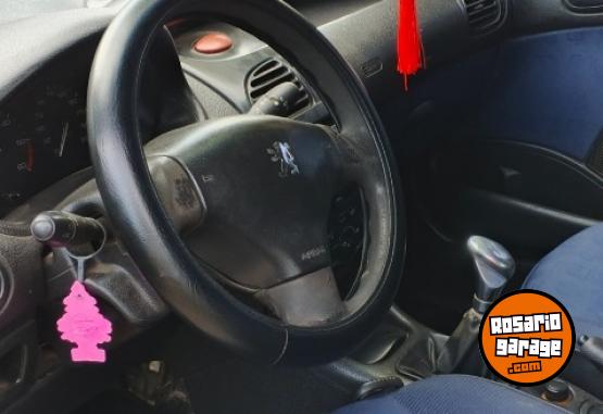 Autos - Peugeot 206 2003 Diesel 240000Km - En Venta