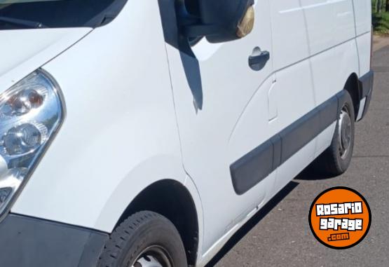 Utilitarios - Renault Master L1H1 2.3 2018 Diesel 142000Km - En Venta