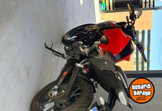 Motos - Honda Cb300 twister 2024 Nafta 4900Km - En Venta