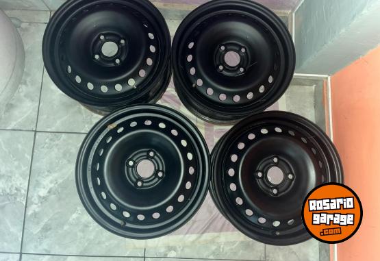 Accesorios para Autos - Llantas Chevrolet ónix 15 - En Venta