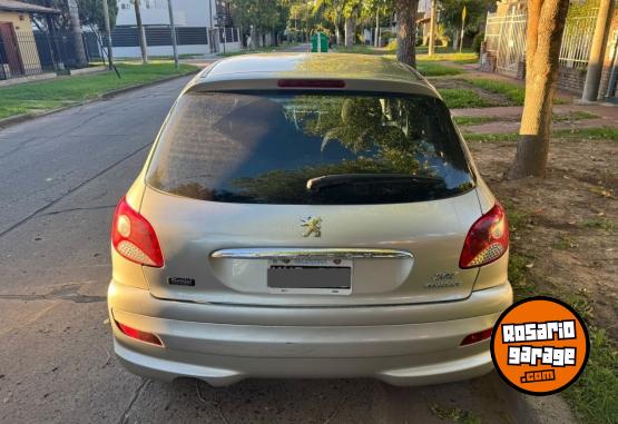 Autos - Peugeot 207 Compact 2011 Nafta 135000Km - En Venta