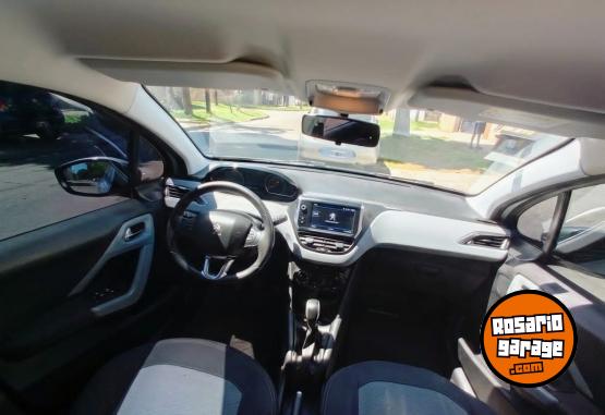 Autos - Peugeot 208 2013 Nafta 111Km - En Venta