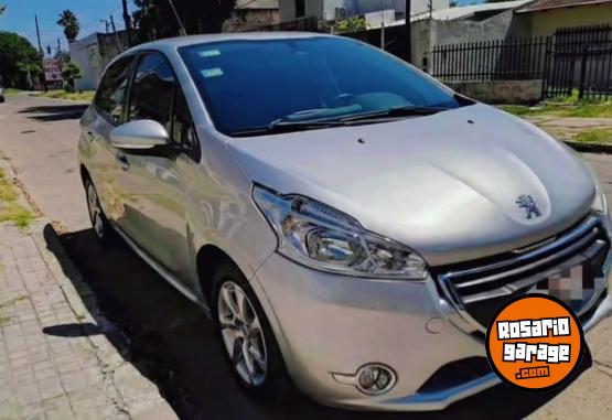 Autos - Peugeot 208 2013 Nafta 111Km - En Venta