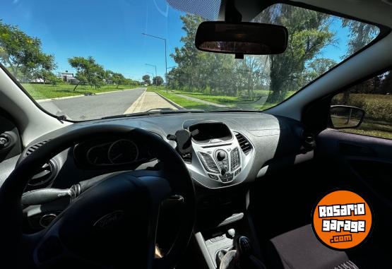 Autos - Ford Ka 1.6. 4 cilindro 2018 Nafta 62000Km - En Venta