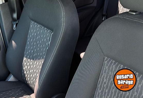 Autos - Ford Ka 1.6. 4 cilindro 2018 Nafta 62000Km - En Venta