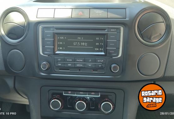 Camionetas - Volkswagen AMAROK 2.0L TDI 140 CV 2015 Diesel 135000Km - En Venta