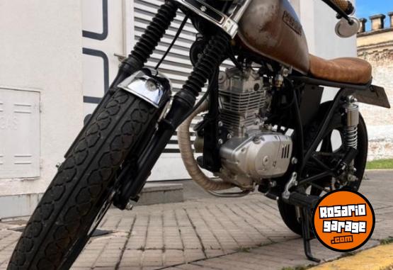 Motos - Suzuki GN 125 2017 Nafta 3500Km - En Venta