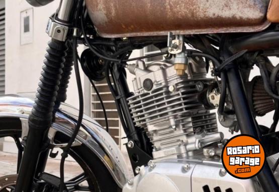 Motos - Suzuki GN 125 2017 Nafta 3500Km - En Venta