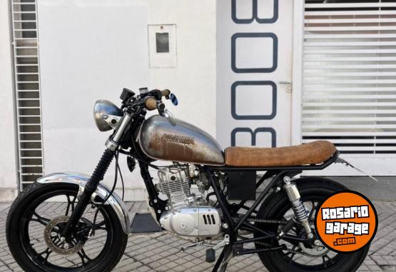 Motos - Suzuki GN 125 2017 Nafta 3500Km - En Venta