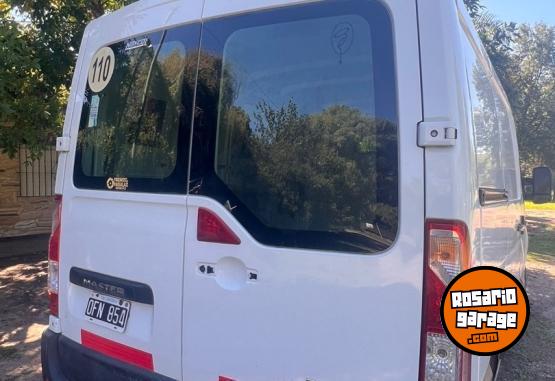 Utilitarios - Renault Master L1 H1 AA 2014 Diesel 240000Km - En Venta