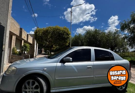 Autos - Chevrolet Astra 2011 Nafta 160000Km - En Venta