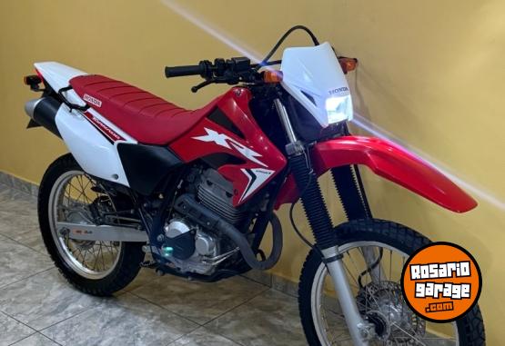 Motos - Honda tornado 2017 Nafta 15600Km - En Venta
