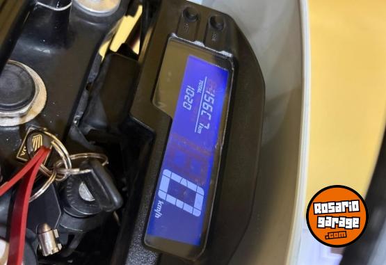 Motos - Honda tornado 2017 Nafta 15600Km - En Venta