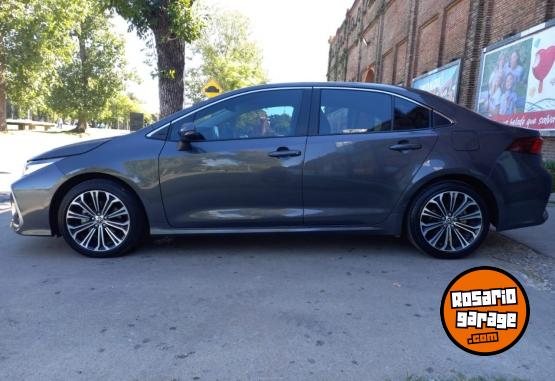Autos - Toyota Corolla seg 2023 Nafta 51000Km - En Venta