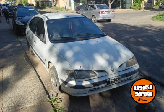 Autos - Renault Megane 1999 GNC 111111Km - En Venta