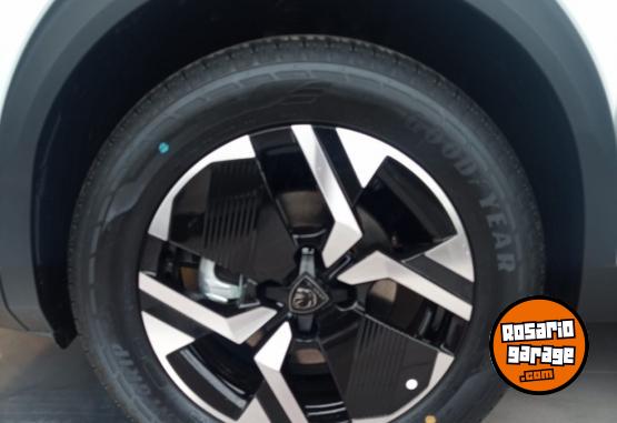 Autos - Peugeot 2008 2026 Nafta 0Km - En Venta