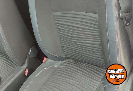 Utilitarios - Renault KANGOO II CONFORT 1.6 2021 Nafta 67000Km - En Venta