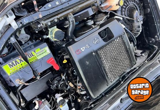 Camionetas - Toyota Hilux sw4 4x4 cuero 2007 Diesel 290000Km - En Venta