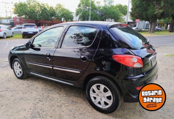 Autos - Peugeot 207 2013 Nafta 120000Km - En Venta