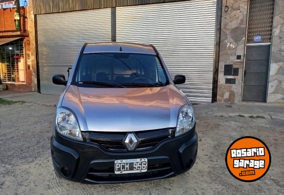 Utilitarios - Renault KANGOO 2015 Nafta 150000Km - En Venta