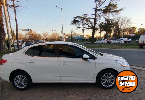 Autos - Citroen C4 lounge 2016 Nafta 110000Km - En Venta