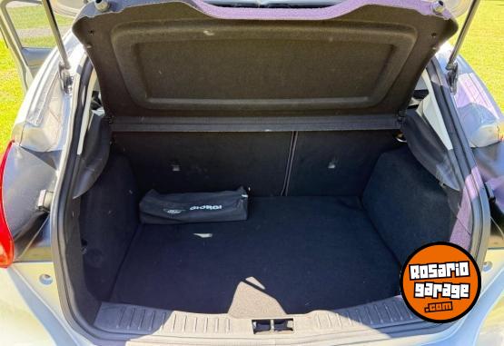 Autos - Ford Focus Se plus 2018 Nafta 94700Km - En Venta