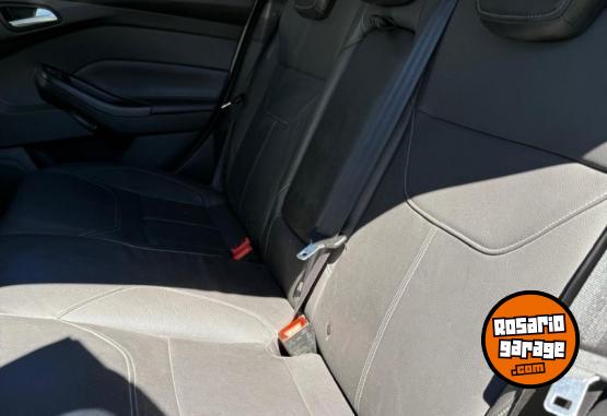 Autos - Ford Focus Se plus 2018 Nafta 94700Km - En Venta
