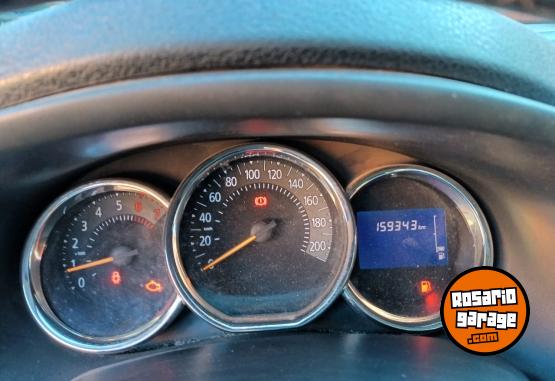 Autos - Renault Logan full 2018 GNC 160000Km - En Venta