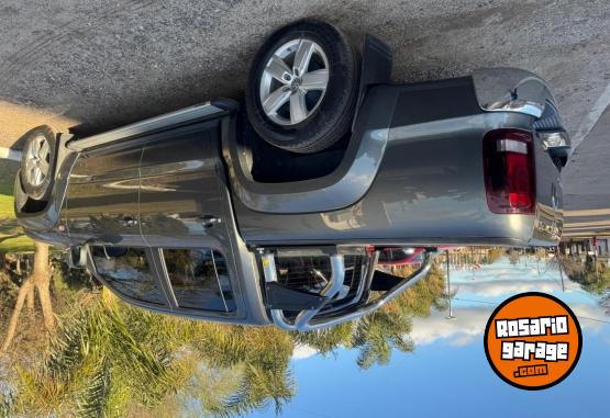 Camionetas - Volkswagen Amarok 2023 Diesel 41000Km - En Venta