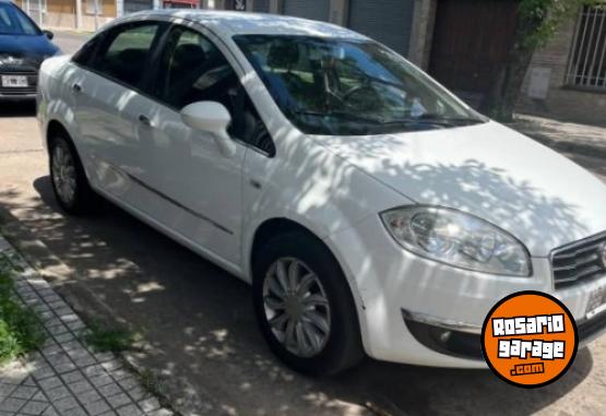 Autos - Fiat Linea full 2015 Nafta 120000Km - En Venta