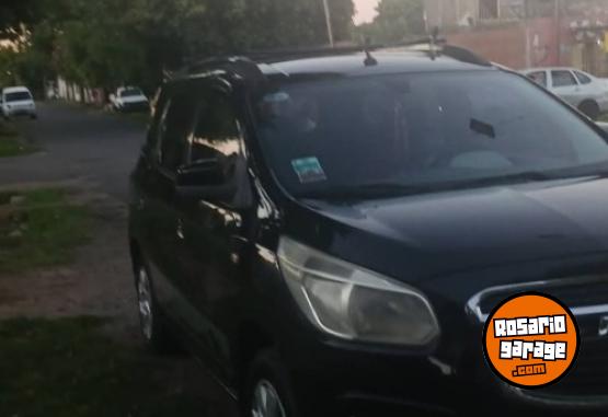 Autos - Chevrolet Spin 2013 GNC 205000Km - En Venta