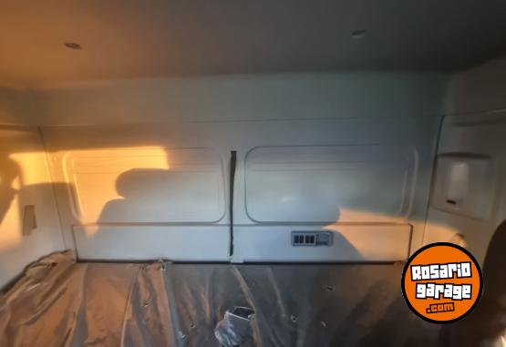 Camiones y Gr�as - MB ATEGO 1725 - En Venta