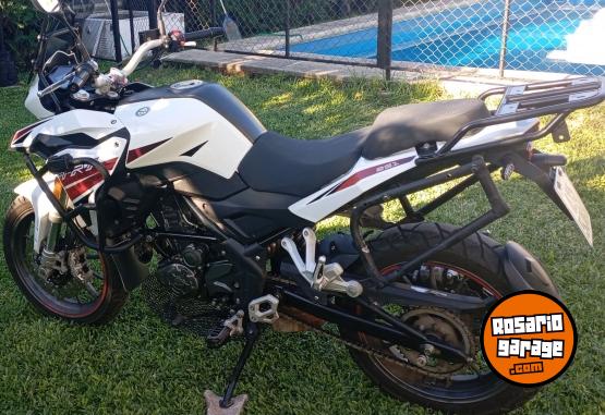 Motos - Benelli Trk 251 2022 Nafta 14000Km - En Venta