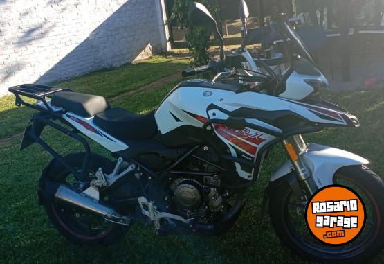 Motos - Benelli Trk 251 2022 Nafta 14000Km - En Venta
