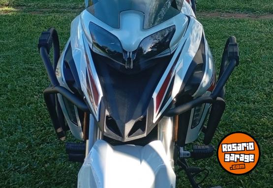 Motos - Benelli Trk 251 2022 Nafta 14000Km - En Venta