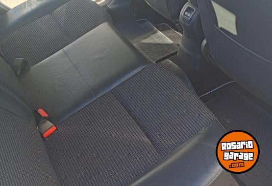 Autos - Peugeot 301 Allure plus 2017 Nafta 92700Km - En Venta