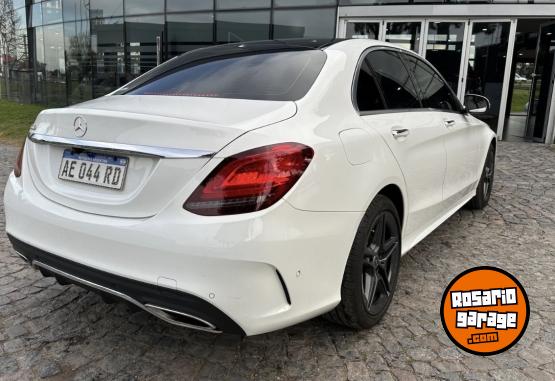 Autos - Mercedes Benz C300 2020 Nafta 110000Km - En Venta