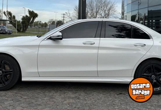 Autos - Mercedes Benz C300 2020 Nafta 110000Km - En Venta