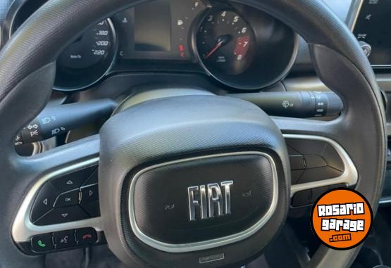 Autos - Fiat Cronos 2024 GNC 62000Km - En Venta