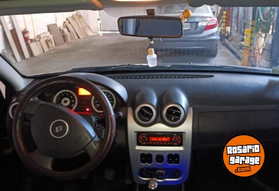 Autos - Renault Comfort 2010 Nafta 135000Km - En Venta