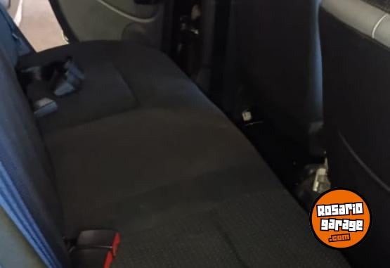 Autos - Renault Comfort 2010 Nafta 135000Km - En Venta