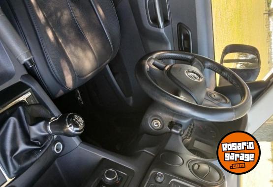 Camionetas - Volkswagen Amarok 2015 Diesel 240000Km - En Venta