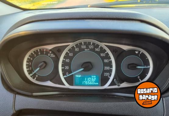 Autos - Ford Ka SE 2016 Nafta 175000Km - En Venta