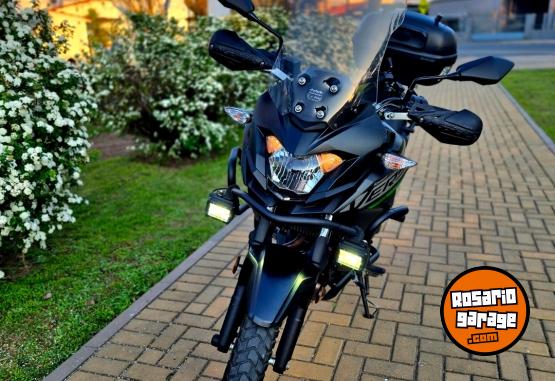 Motos - Kawasaki Versys 300 2023 Nafta 32000Km - En Venta