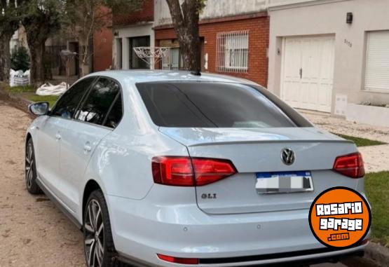 Autos - Volkswagen Vento gli impecable permu 2017 Nafta 112000Km - En Venta