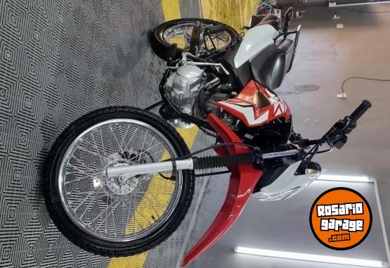 Motos - Honda XR150L 2024 Nafta 12000Km - En Venta
