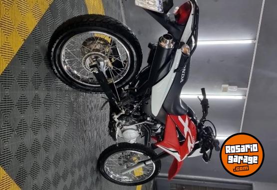 Motos - Honda XR150L 2024 Nafta 12000Km - En Venta